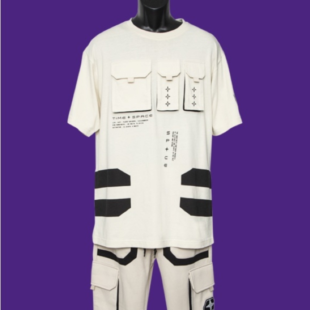 TIME + SPACE Cream & Black Graphic Utility Tee with Pockets NWT Size 5X
